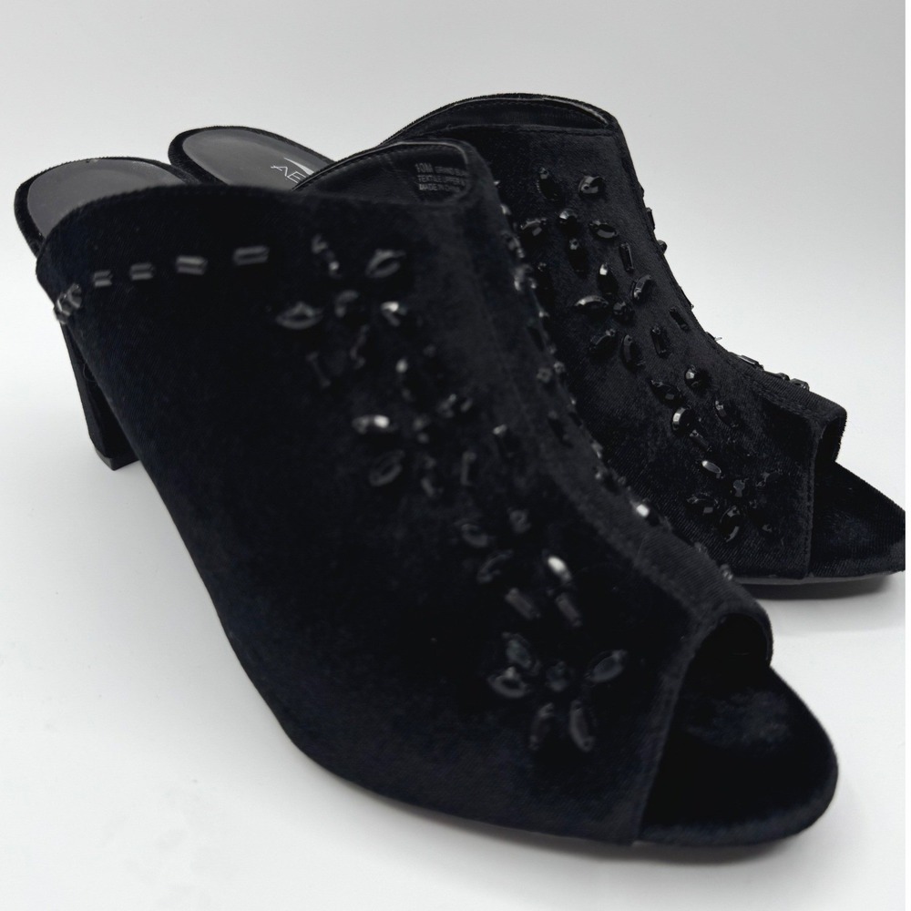 Aerosoles all Black Velvet Beaded Peep Toe Mules Block Heel Sandals 10M